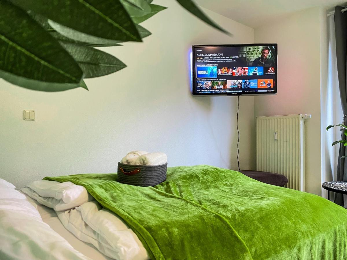 Wohlfuehl-Apartment Mit Kostenfreier Tiefgarage, Wifi & Terrasse Leipzig Exterior foto