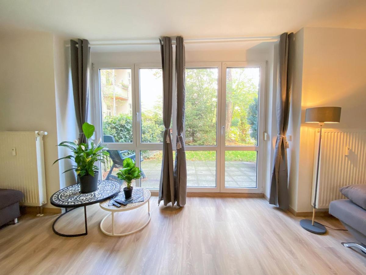 Wohlfuehl-Apartment Mit Kostenfreier Tiefgarage, Wifi & Terrasse Leipzig Exterior foto
