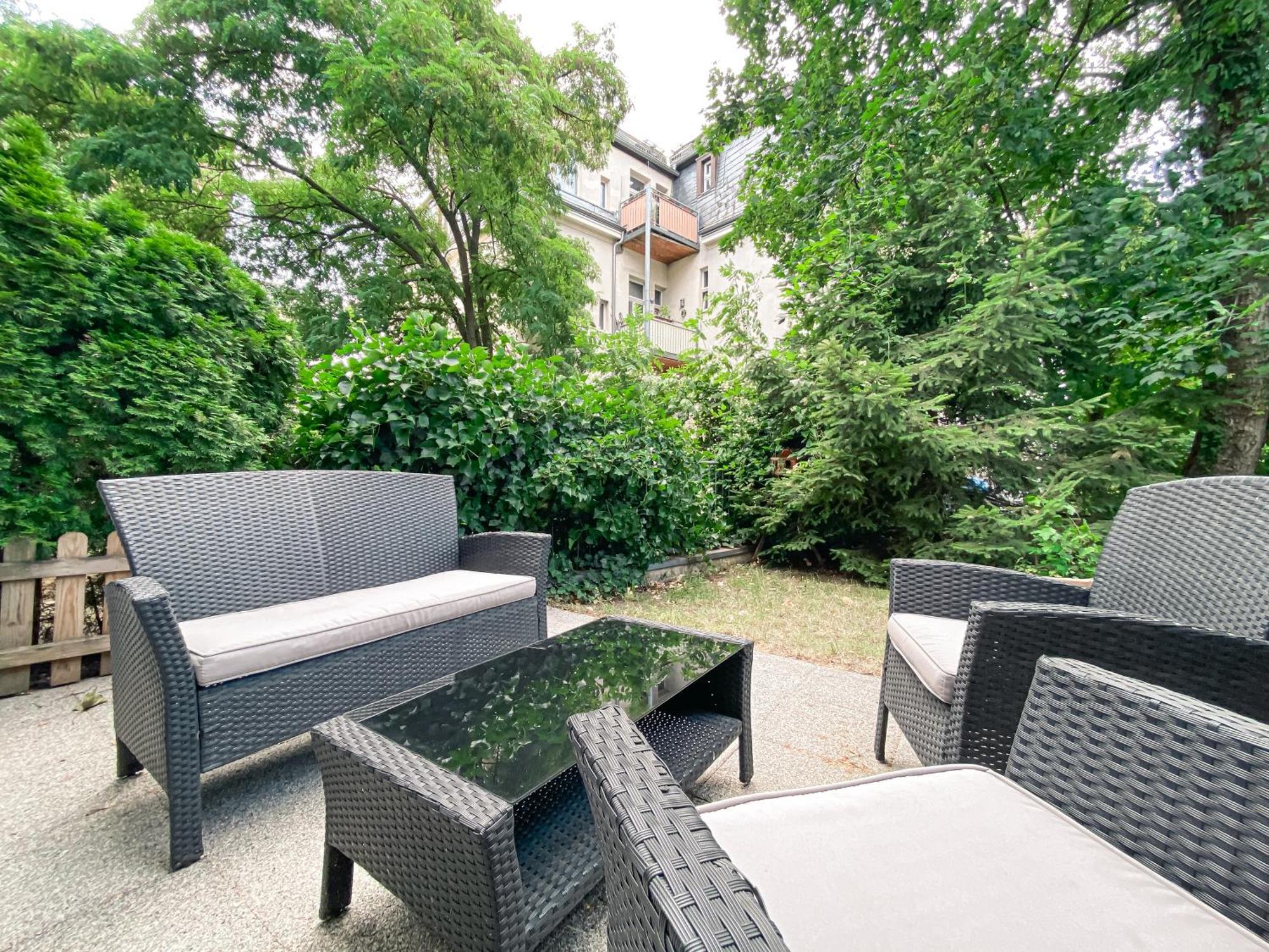 Wohlfuehl-Apartment Mit Kostenfreier Tiefgarage, Wifi & Terrasse Leipzig Exterior foto